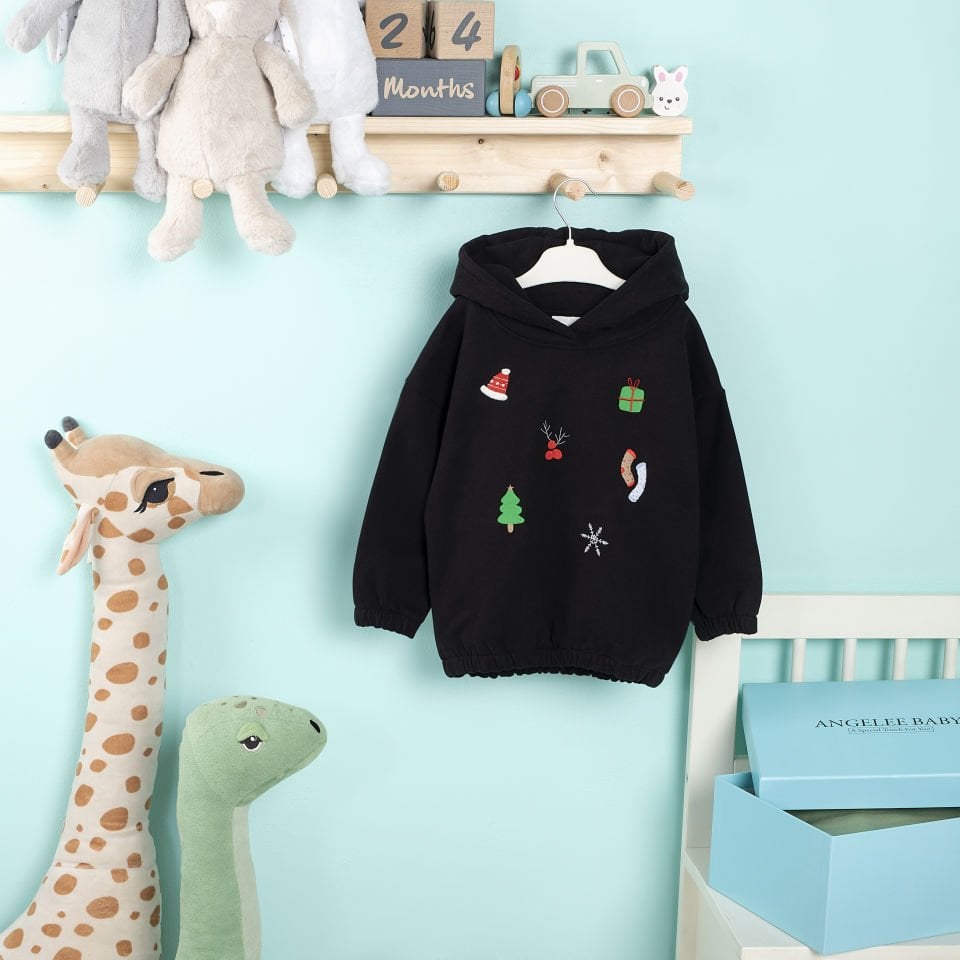 Siyah Yeni Yıl Nakışlı Kulak Detaylı Çocuk Sweat Takım